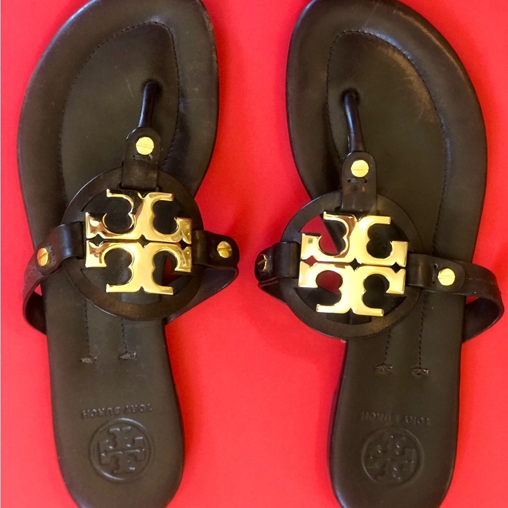 Tory Burch Gold Brown Leather Miller Logo flip flop Sandals Size 7